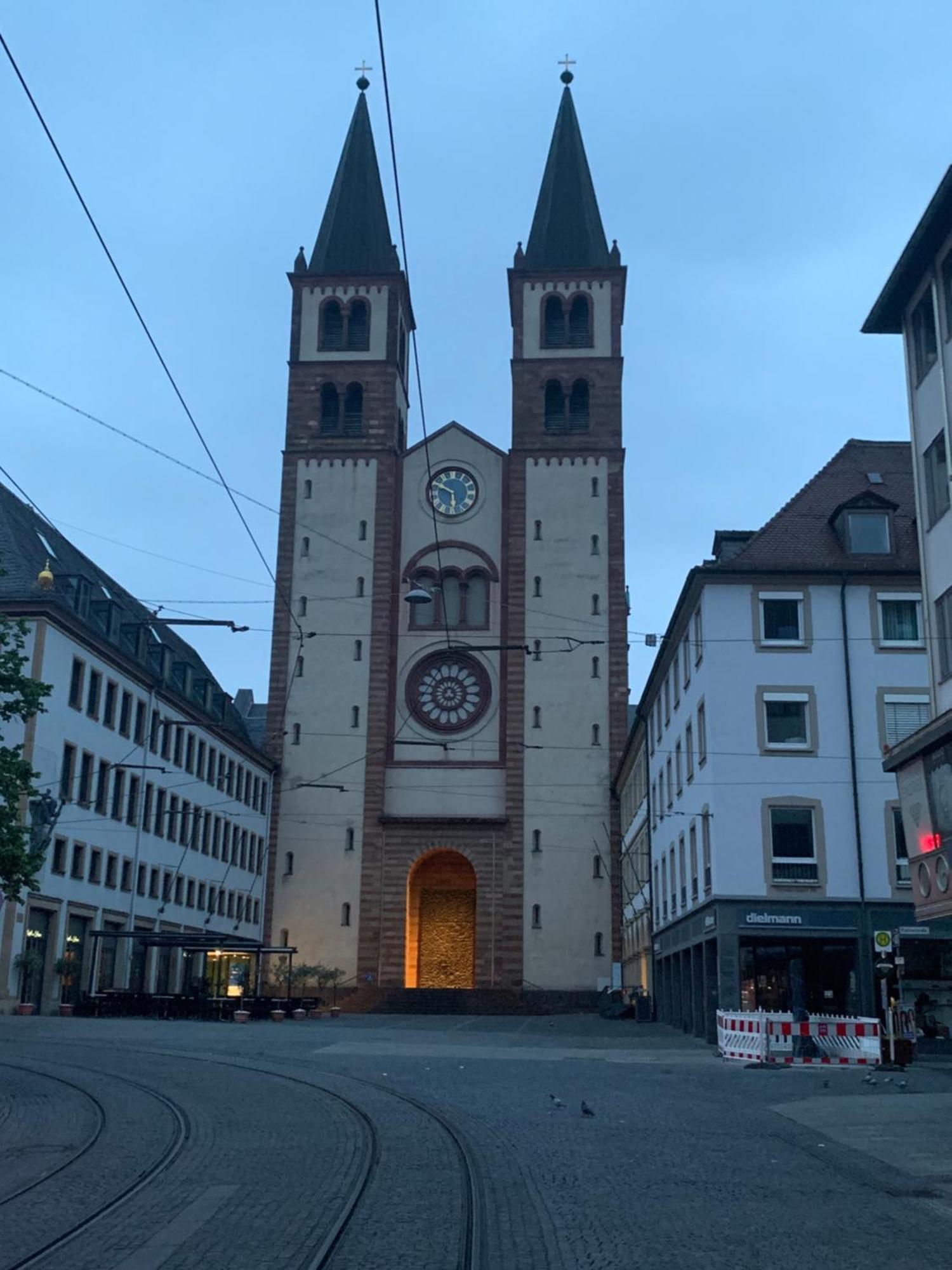 Hotel Zum Winzermaennle Wurzburgo Exterior foto